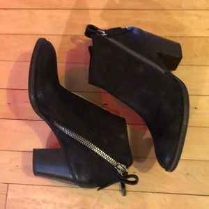 Dolce Vita Black Booties